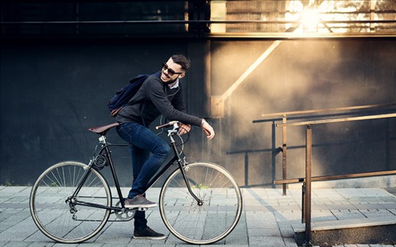 Bijna één op vijf fietst naar het werk